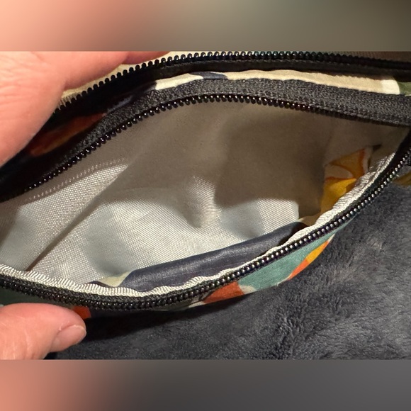 REl Co-op Trail 2 Print Waist Pack with a unique Tropical leaf pattern - Picture 11 of 16